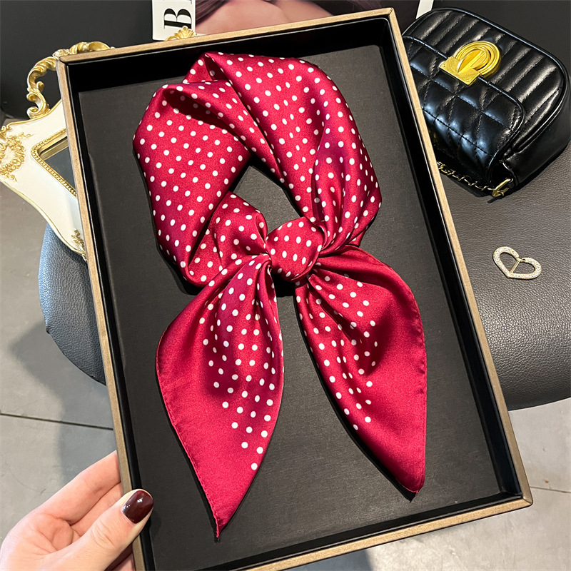 Women Bags Online - 女性のための豪華なシルクのスカーフ,春と夏のための花の装飾が施された小さなヘッドバンド,卸売