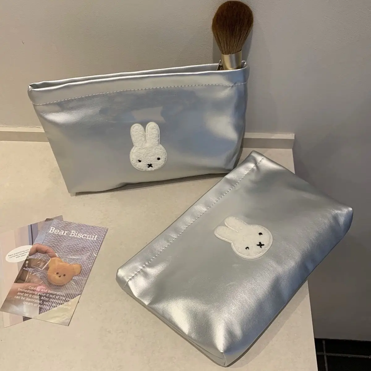 漫画のイメージミッフィーメイクアップバッグポータブル大容量ト - Women'S Xl Bags のレビューと価格