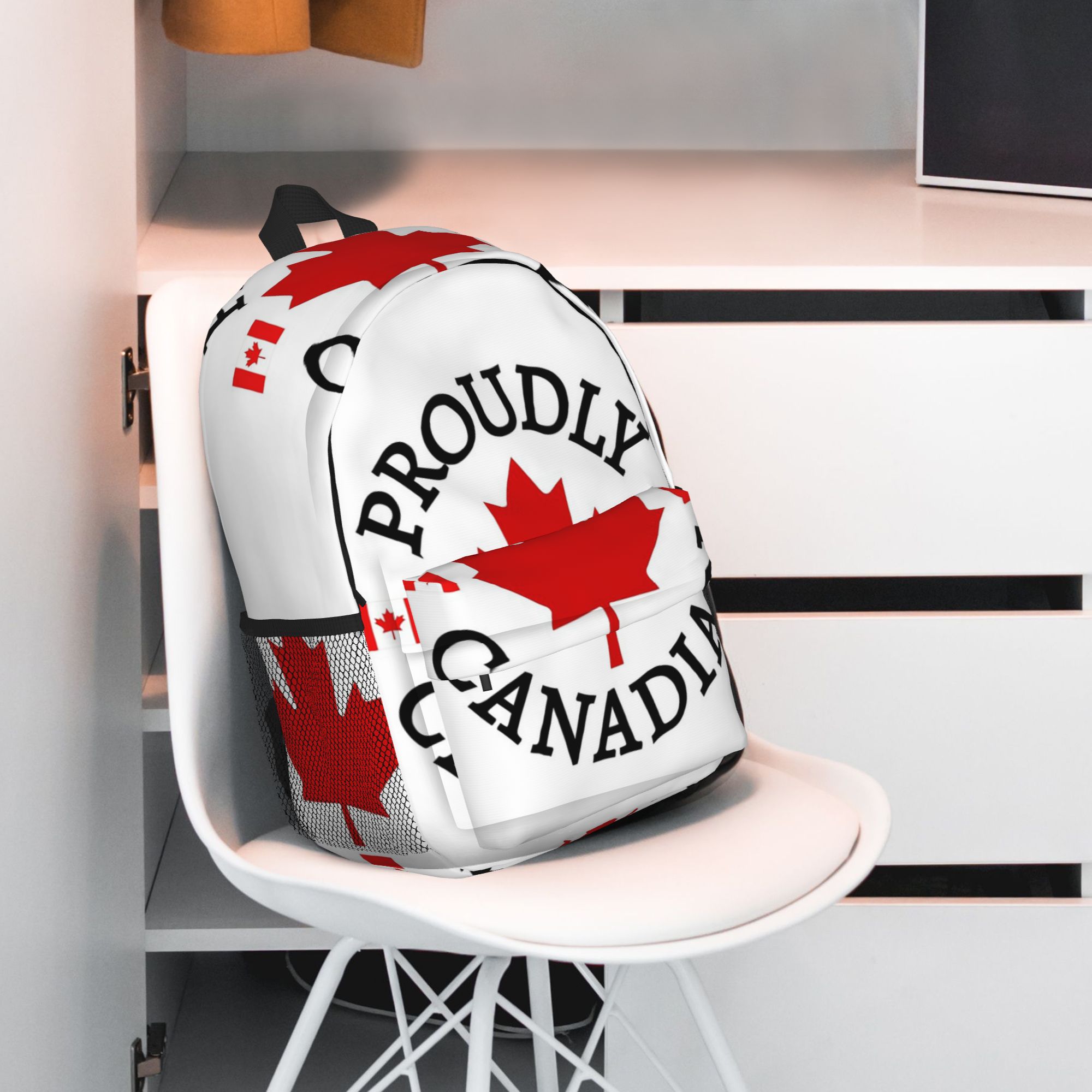 メープルリーフと国旗をあしらった誇り高きカナダ人向けバックパ - Women Bags Canada のレビューと価格