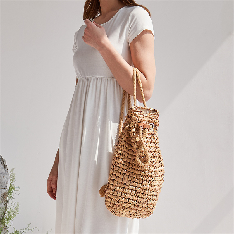 女性のためのカジュアルなストローバッグ,ビーチのショルダーバ - Women'S Raffia Bags のレビューと価格