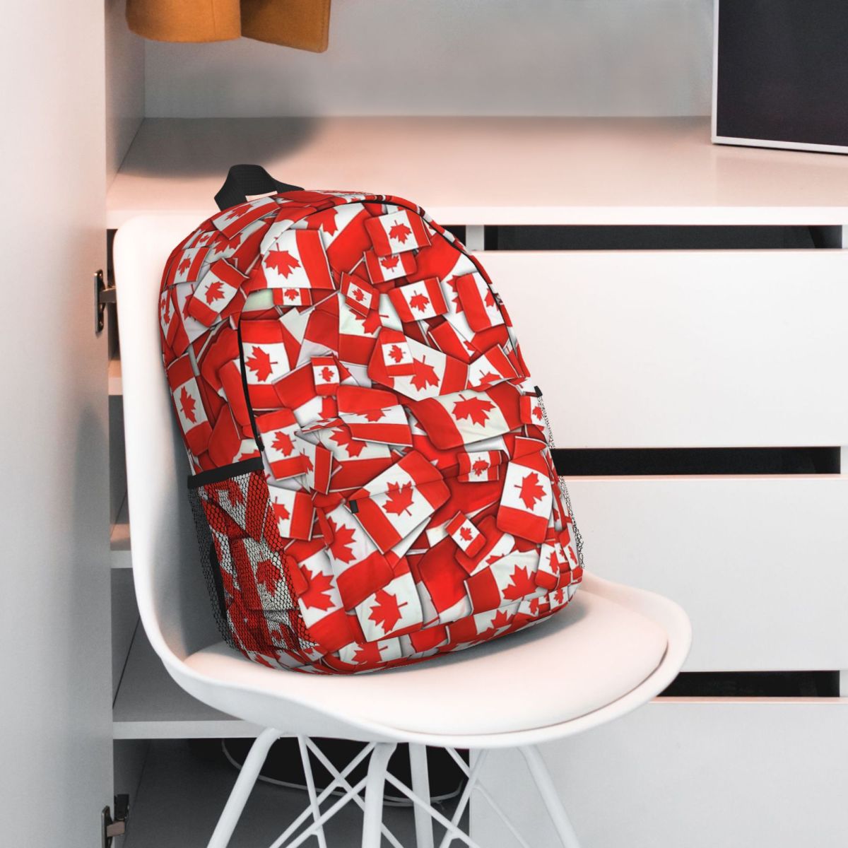 カナダ国旗パターンバックパックホットセールデイパック大容量男 - Women Bags Canada のレビューと価格