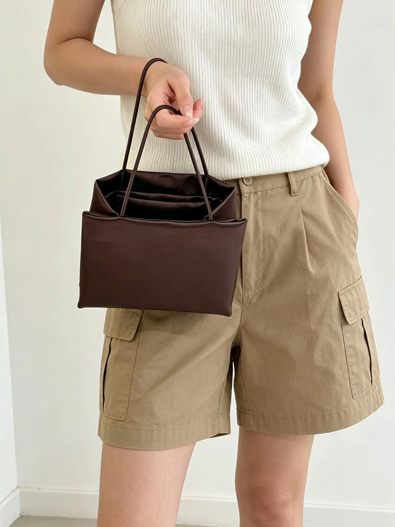 小さな正方形のウェディングバッグミニマリストスタイルサテンア - Flap Bag Envelope のレビューと価格