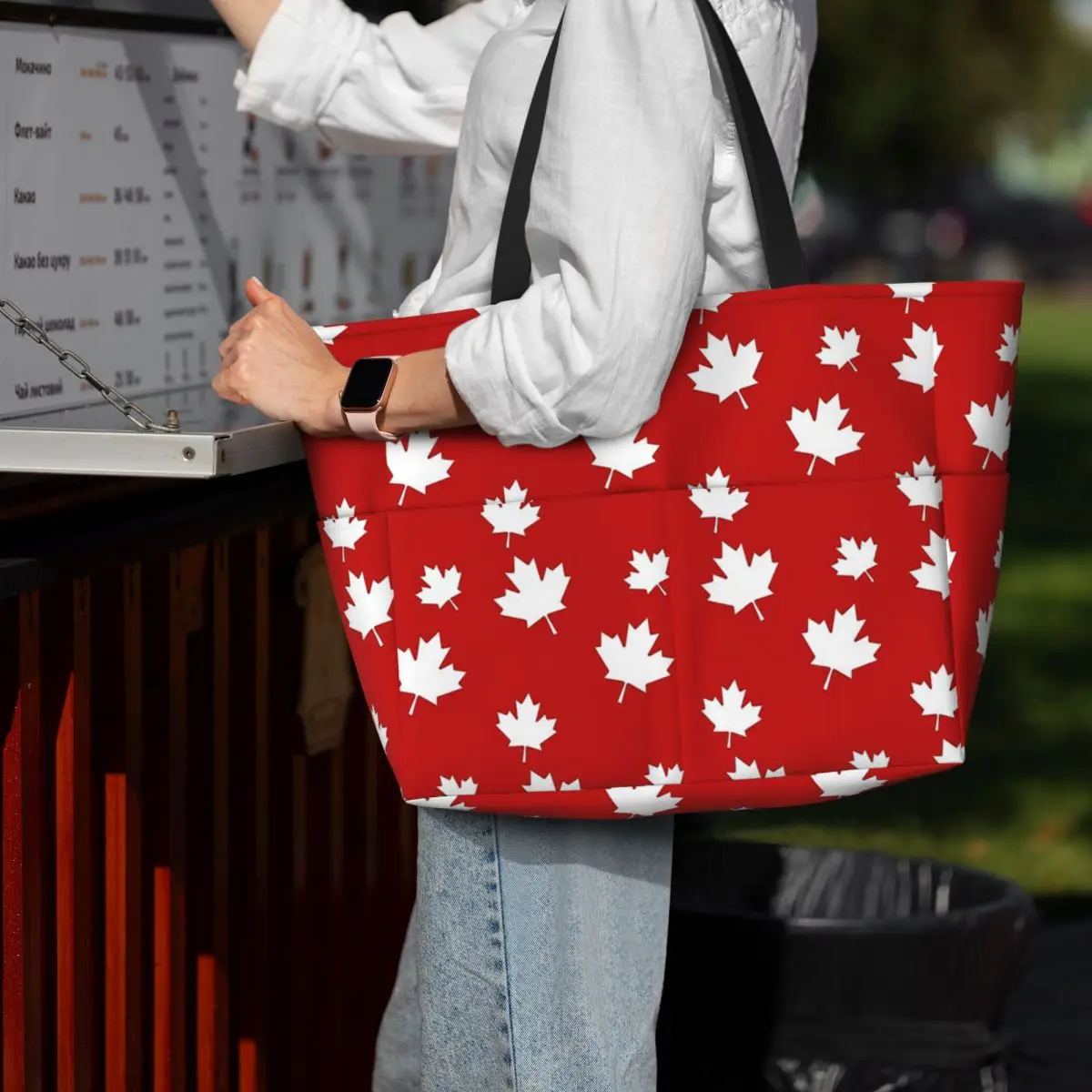 カナダのメープルリーフ旗柄赤白カナダ国旗ビーチトートバッグス - Women Bags Canada のレビューと価格