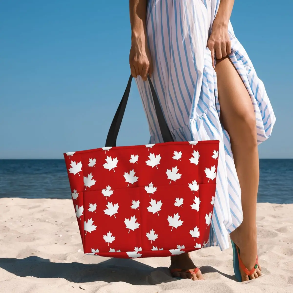 カナダのメープルリーフ旗柄赤白カナダ国旗ビーチトートバッグス - Women Bags Canada のレビューと価格